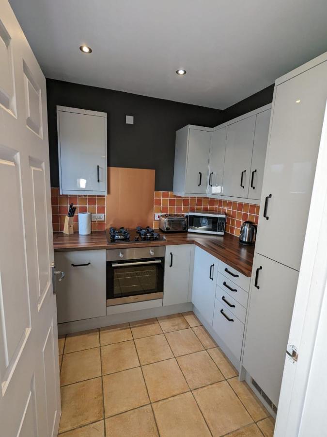 Stylish Modern Apartment, Free Secure Parking Allesley Extérieur photo