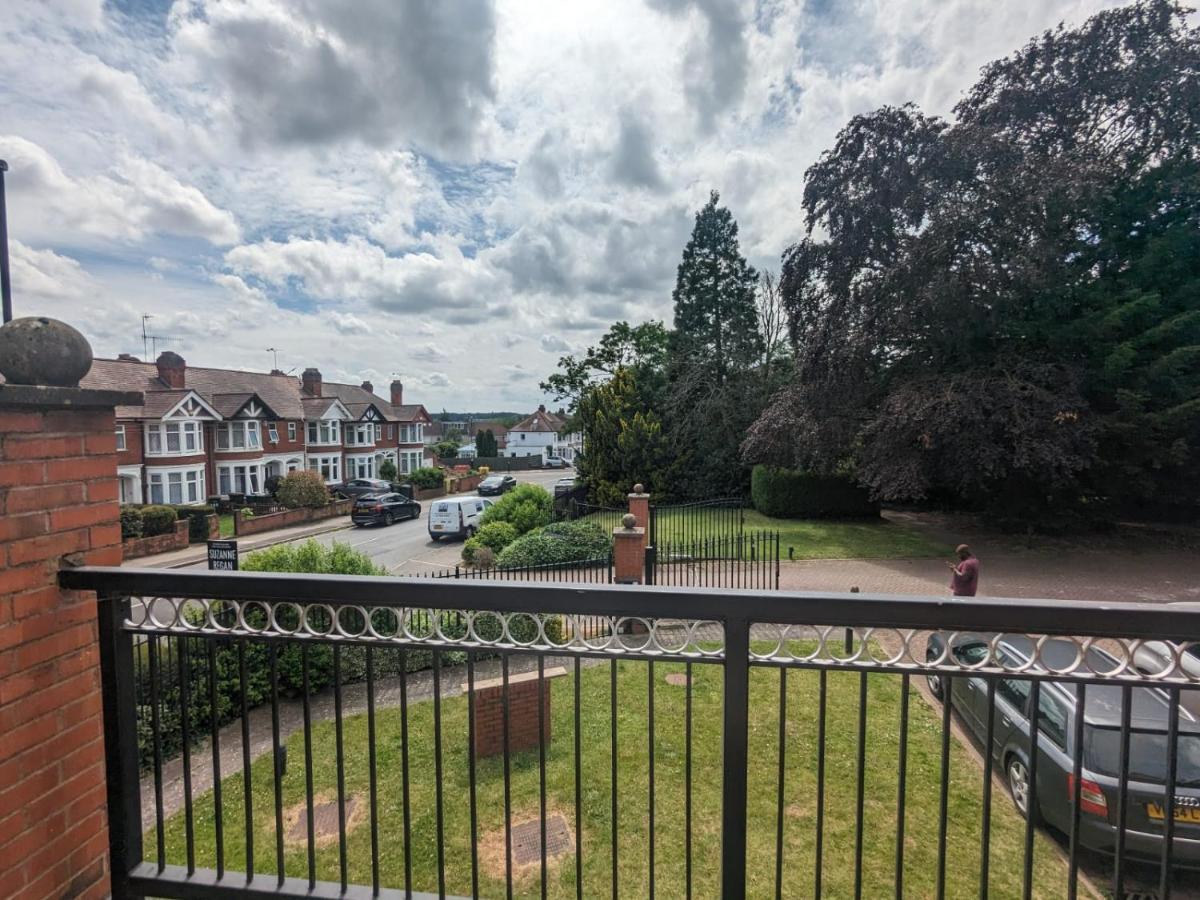 Stylish Modern Apartment, Free Secure Parking Allesley Extérieur photo